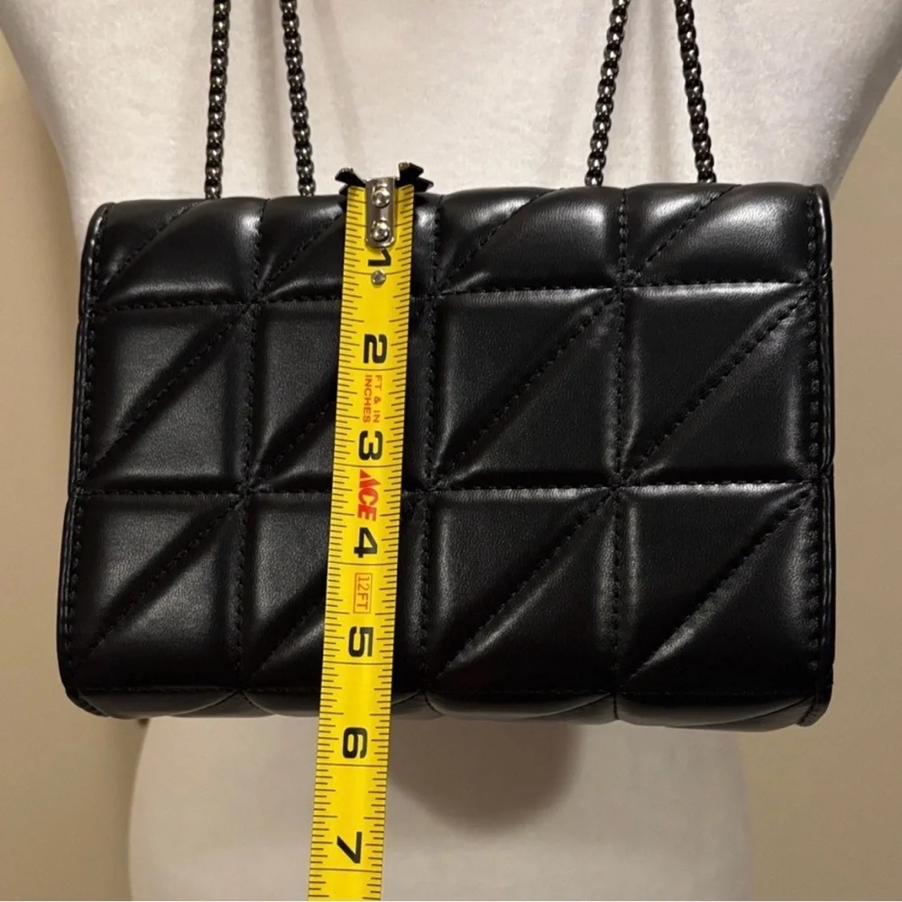 Women's NEW Black Quilted Chain Crossbody Bag - Picture 6 of 10